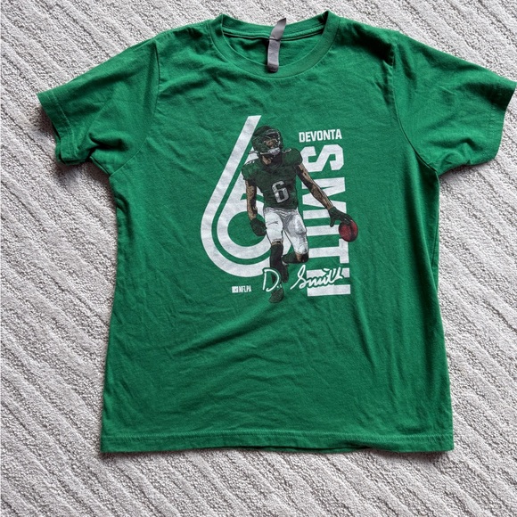 Philadelphia Eagles Devonta Smith tee shirt - Picture 1 of 2